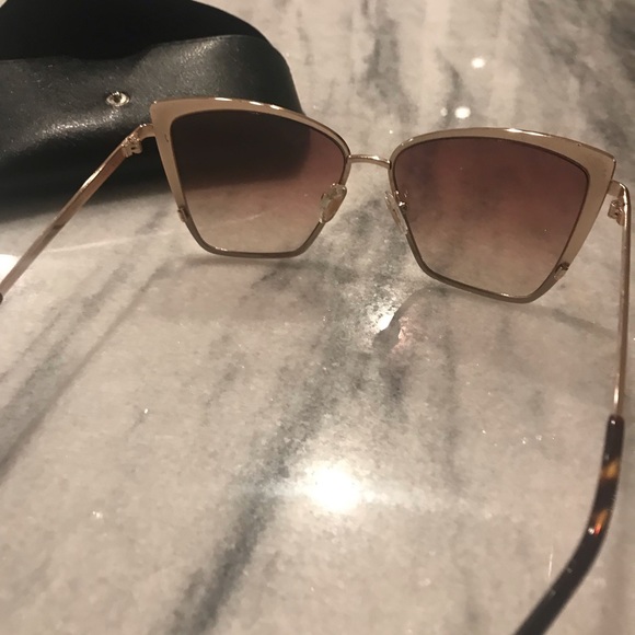 DIFF sunglasses 🕶 “Let’s Make a Difference” - Picture 5 of 9